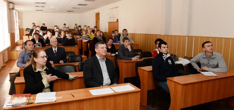14.04.14 III тур Всероссийской студенческой олимпиады по инженерной и компьютерной графике пройдет в НГТУ , фотография: В. Невидимов