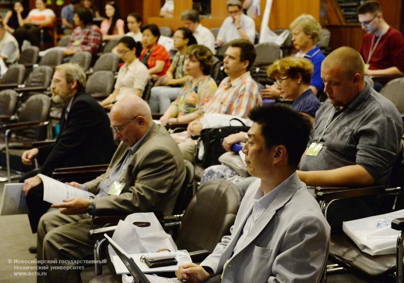 XV Международная конференция по микро/нанотехнологиям и электронным приборам, фотография: В. Невидимов