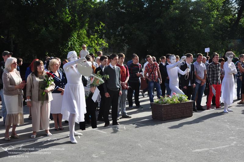 Первокурсникам - «Первый день новой жизни» , фотография: В. Кравченко