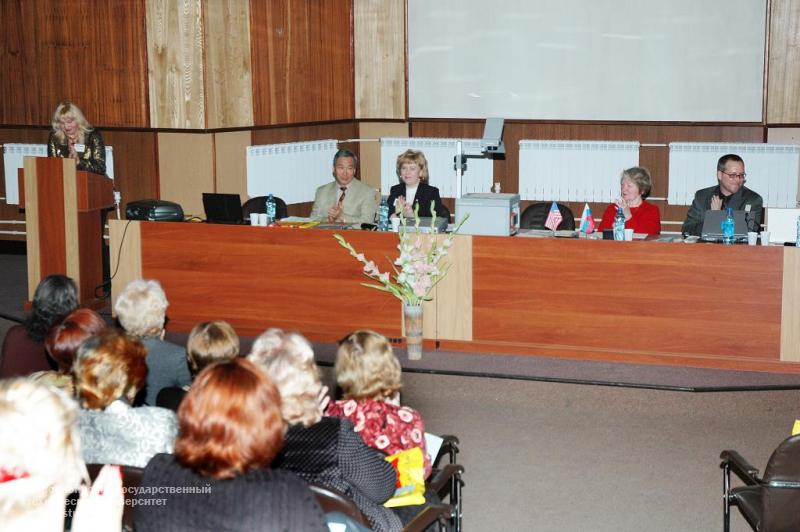 20.02.08     В НГТУ пройдет школа-семинар для преподавателей английского языка , фотография: В. Невидимов