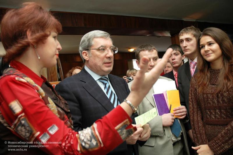 29.11.07 В НГТУ пройдет выставка-ярмарка студенческих организаций , фотография: В. Невидимов