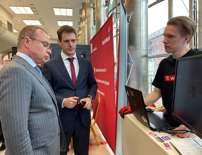 Студент НГТУ НЭТИ стал лучшим на Дне IT-карьеры COOKIE FEST