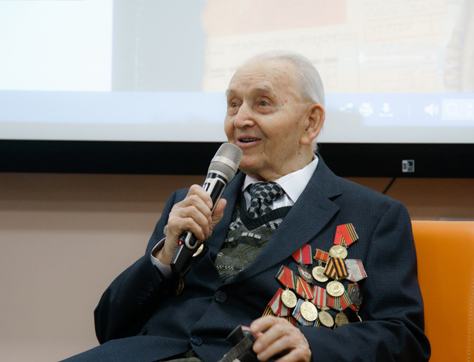 В НГТУ НЭТИ прошла презентация мемуаров ветерана Великой Отечественной войны Владимира Сбоева
