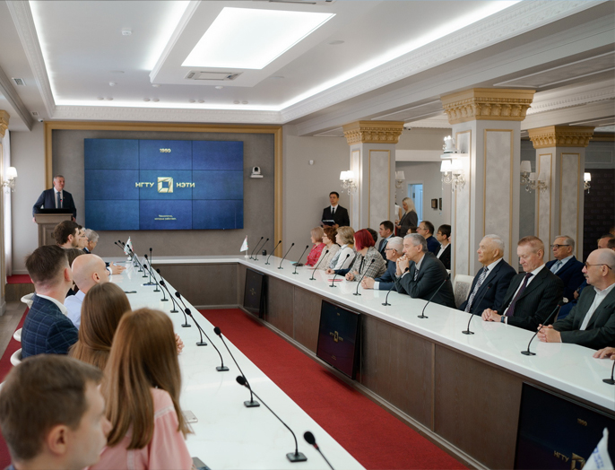 Ученым НГТУ НЭТИ вручены высокие награды СО РАН 