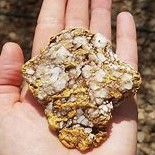 шлиховое золото. рассыпное золото. добыча россыпного золота. где собирают золото. добыча золота из песка.