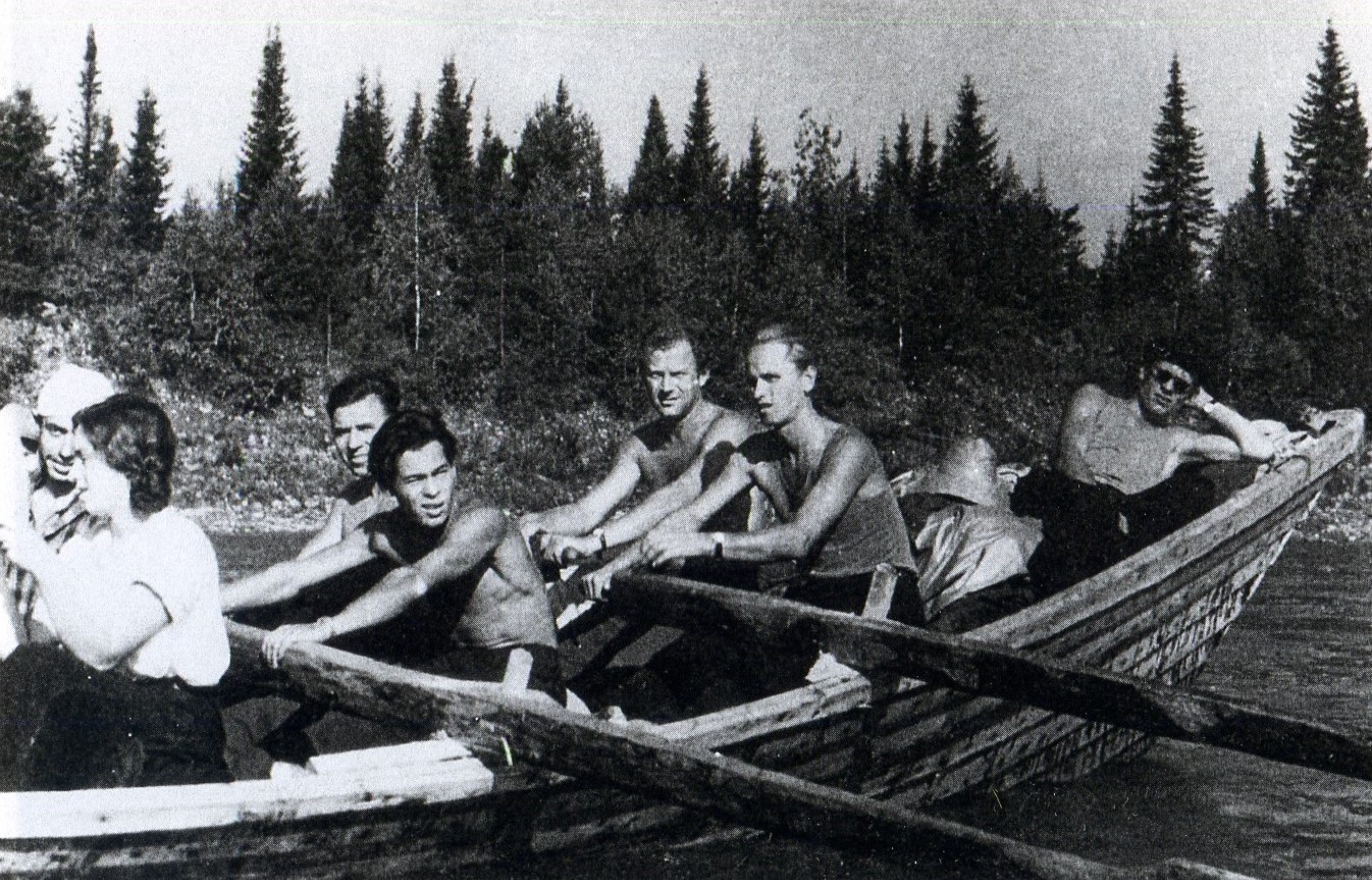 фотография: Из архива В. В. Сбоева